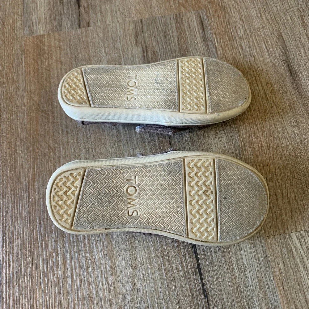 Toms Tiny Alpargata canvas slip-on shoes in gray - size 7 toddler